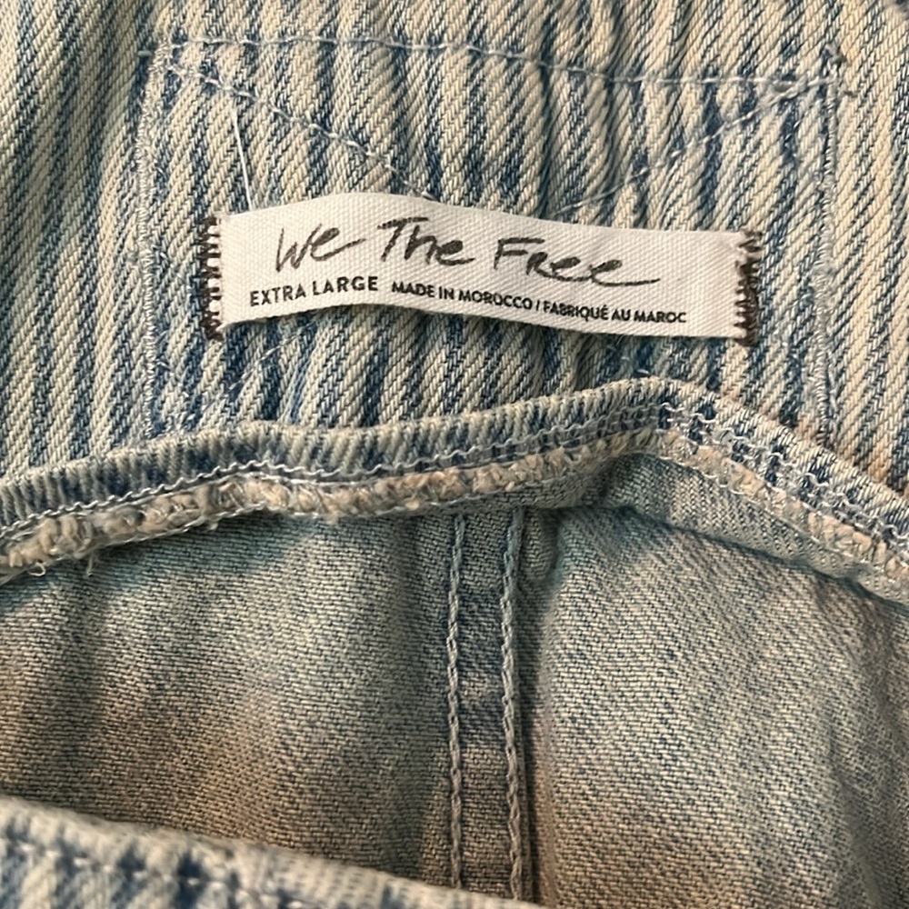 We The Free People Smocked Overall Railroad Striped Tunic/Mini XL Blue/White EUC - Picture 6 of 7